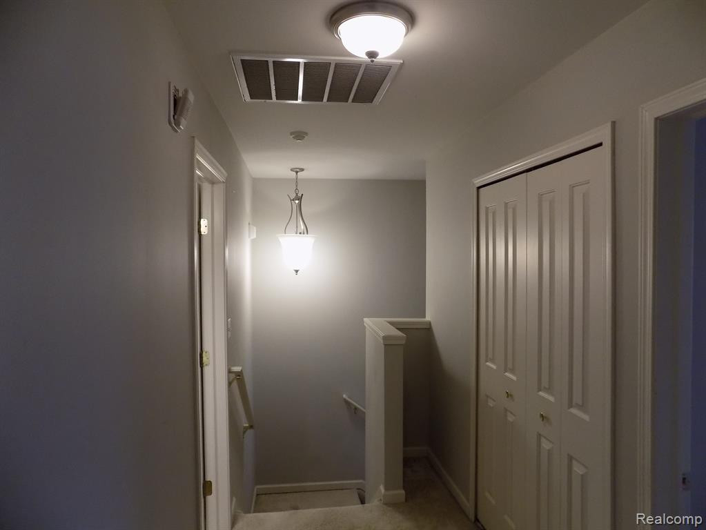 47524 ORMSKIRK Drive, Canton, MI 48188 — Photo 8