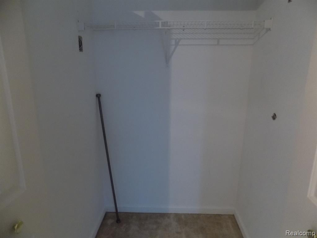 47524 ORMSKIRK Drive, Canton, MI 48188 — Photo 9