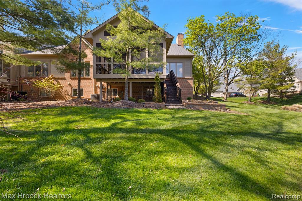 7249 Crackling Creek Circle, West Bloomfield, MI — Photo 42