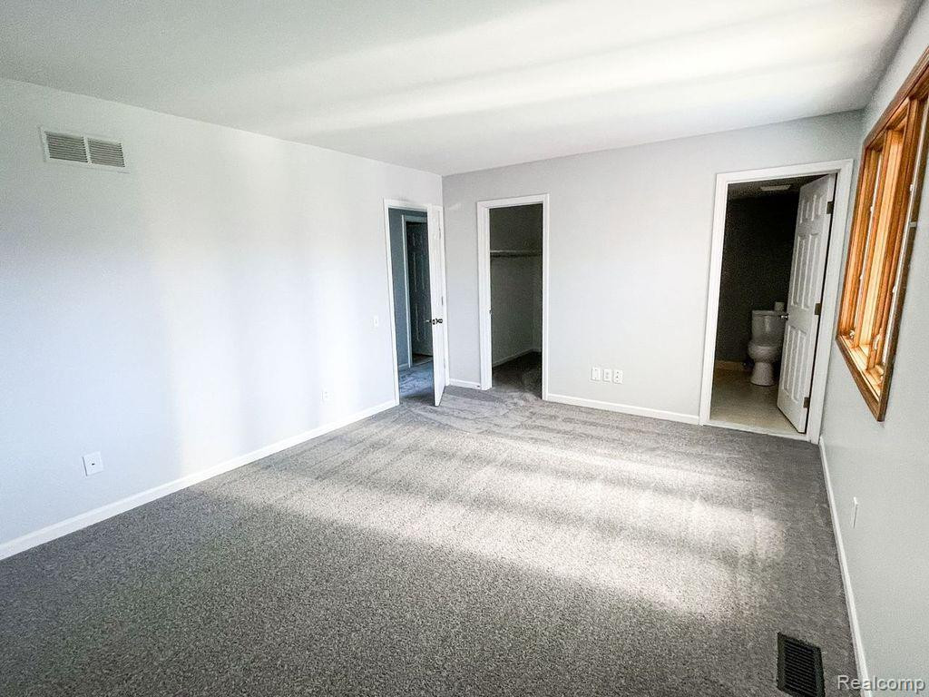42450 SHELDON, 211, Clinton Twp, MI 48038 — Photo 14