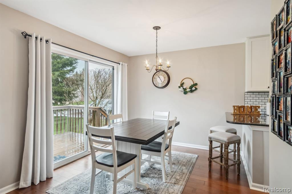 517 Redmaple Lane, Brighton, MI 48116 — Photo 8
