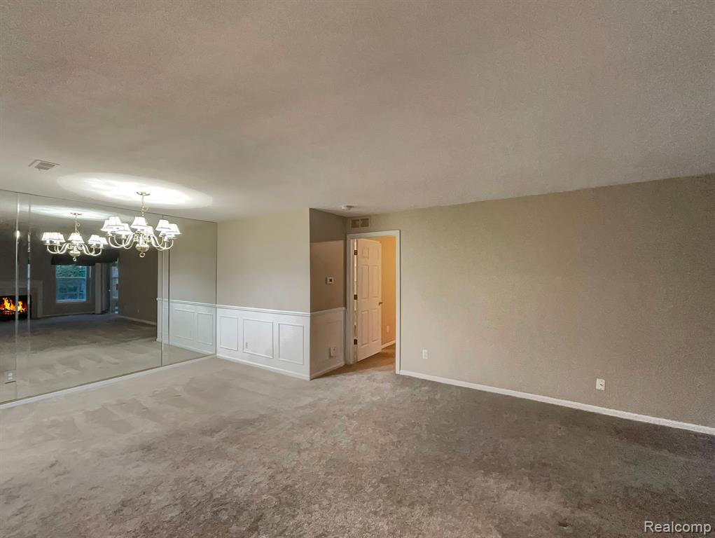44847 MARIGOLD Drive, Sterling Heights, MI 48314 — Photo 6