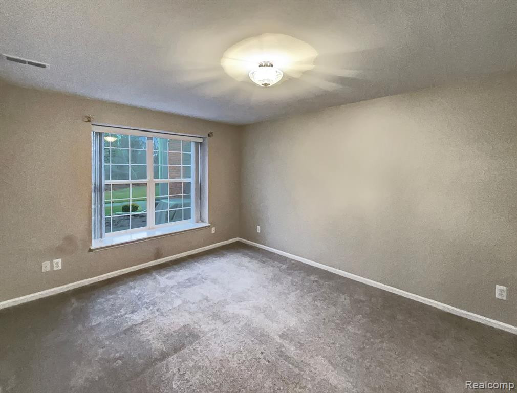 44847 MARIGOLD Drive, Sterling Heights, MI 48314 — Photo 14