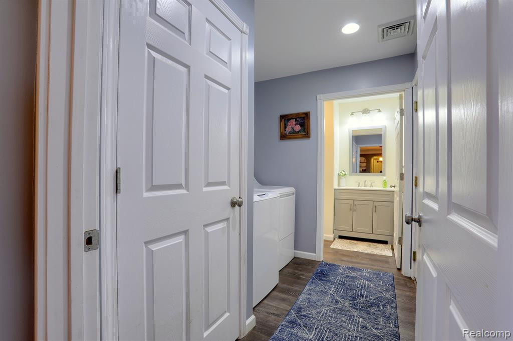 400 RANGE Road, Marysville, MI 48040 — Photo 11
