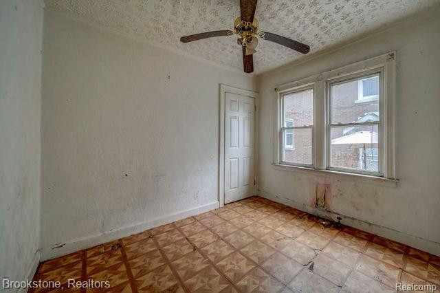 5500 HAVERHILL Street, Detroit, MI 48224 — Photo 9