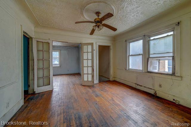 5500 HAVERHILL Street, Detroit, MI 48224 — Photo 24