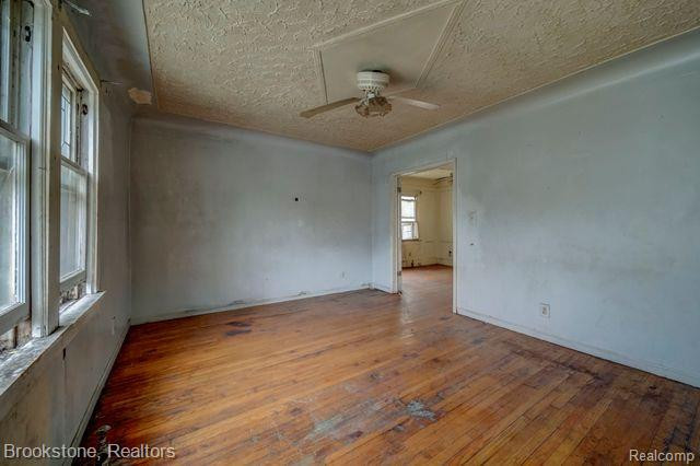 5500 HAVERHILL Street, Detroit, MI 48224 — Photo 27