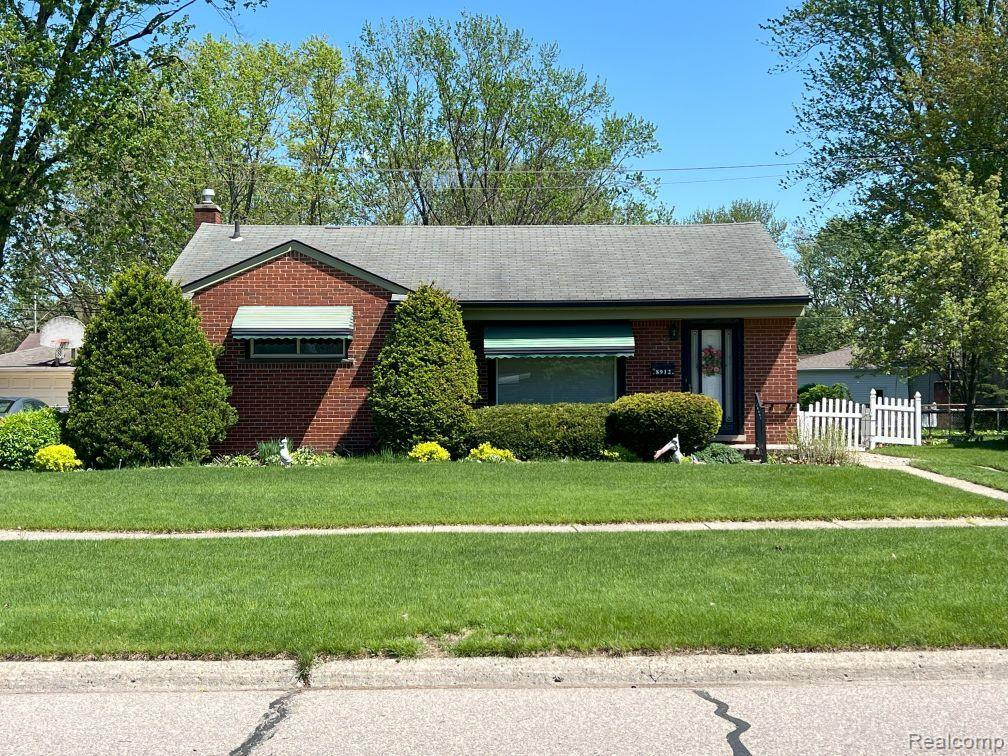 8912 HARRISON Street, Livonia, MI 48150 — front exterior