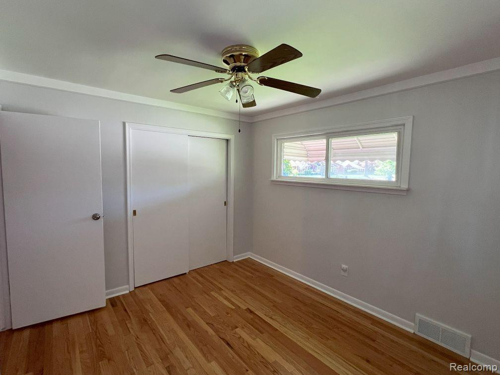 8912 HARRISON Street, Livonia, MI 48150 — Photo 21