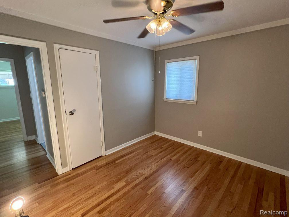 8912 HARRISON Street, Livonia, MI 48150 — Photo 22