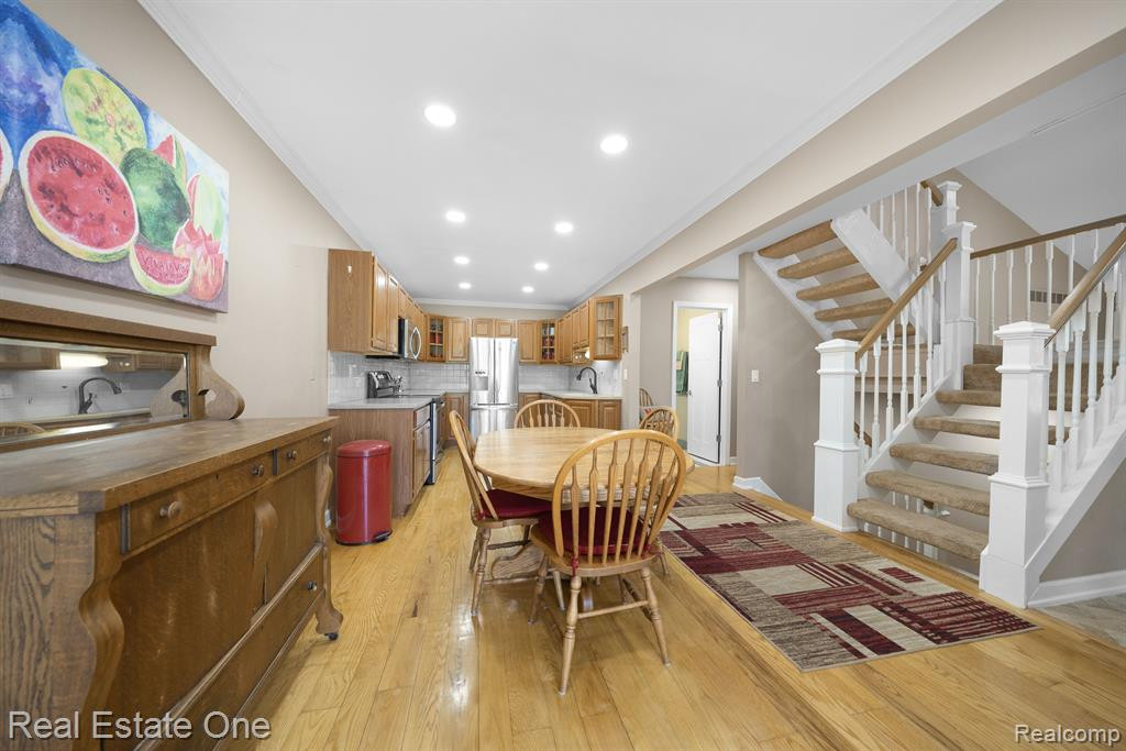 1519 S HILL Boulevard, Bloomfield Hills, MI 48304 — Photo 9
