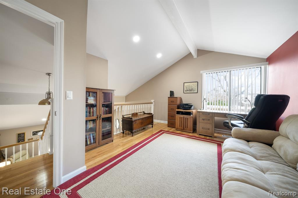 1519 S HILL Boulevard, Bloomfield Hills, MI 48304 — Photo 16
