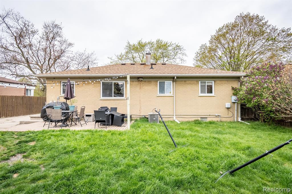 1634 KNOWLES Street, Ypsilanti, MI 48198 — Photo 2