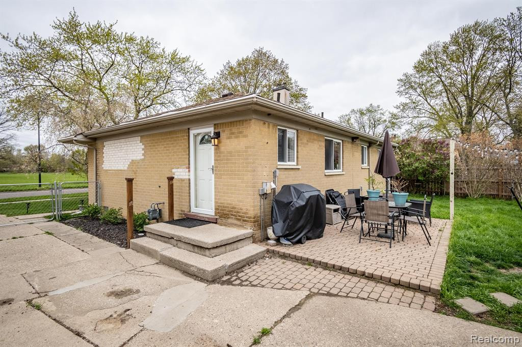 1634 KNOWLES Street, Ypsilanti, MI 48198 — Photo 22