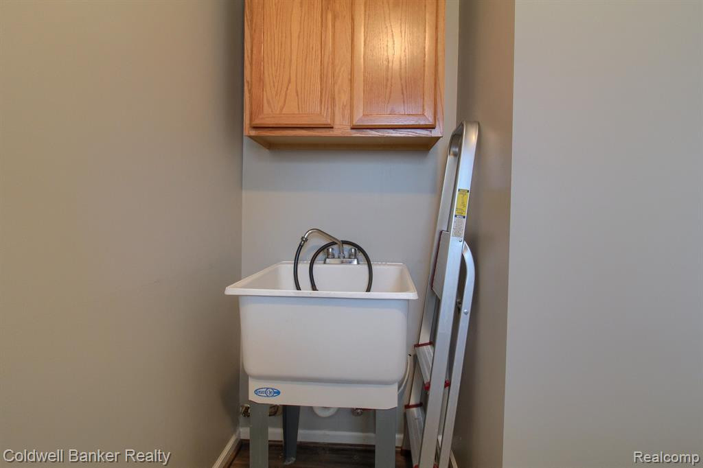 46144 REEDGRASS Lane, Van Buren, MI 48111 — Photo 15