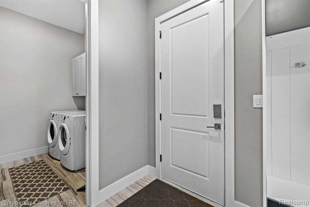 20796 RICHMOND Drive, Northville, MI 48167 — Photo 15
