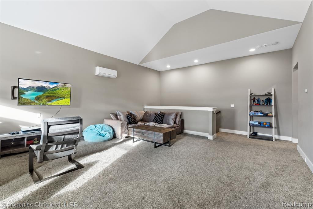 20796 RICHMOND Drive, Northville, MI 48167 — Photo 31
