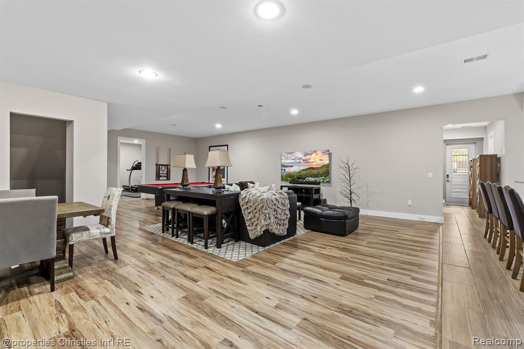 20796 RICHMOND Drive, Northville, MI 48167 — Photo 36