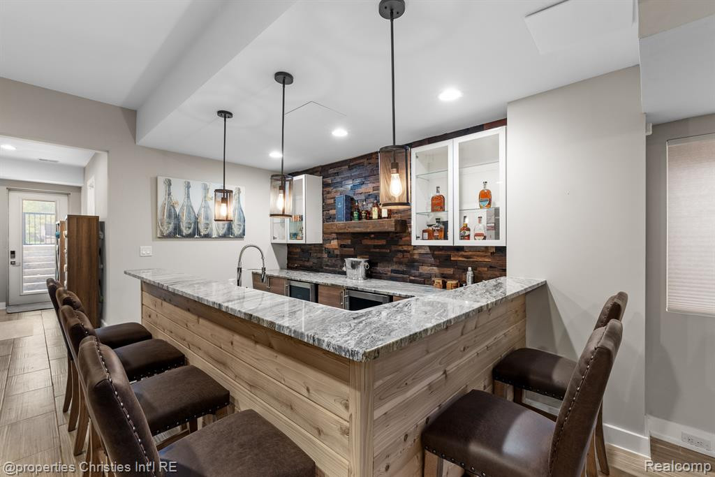 20796 RICHMOND Drive, Northville, MI 48167 — Photo 37