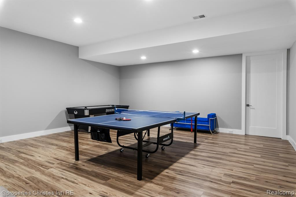 20796 RICHMOND Drive, Northville, MI 48167 — Photo 45
