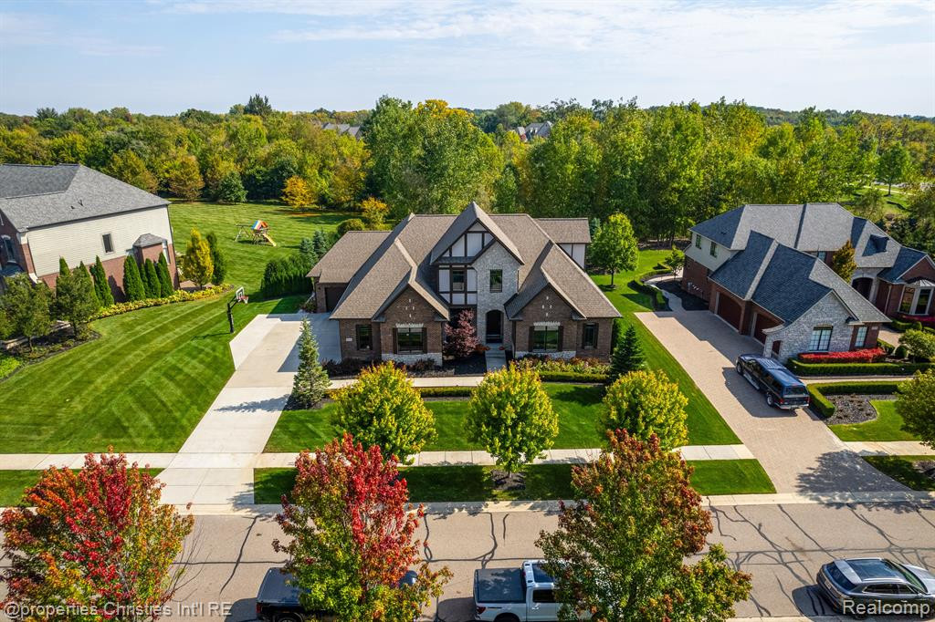 20796 RICHMOND Drive, Northville, MI 48167 — Photo 56