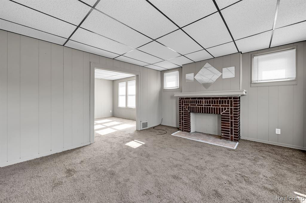 5061 HILLSBORO Street, Detroit, MI 48204 — Photo 2