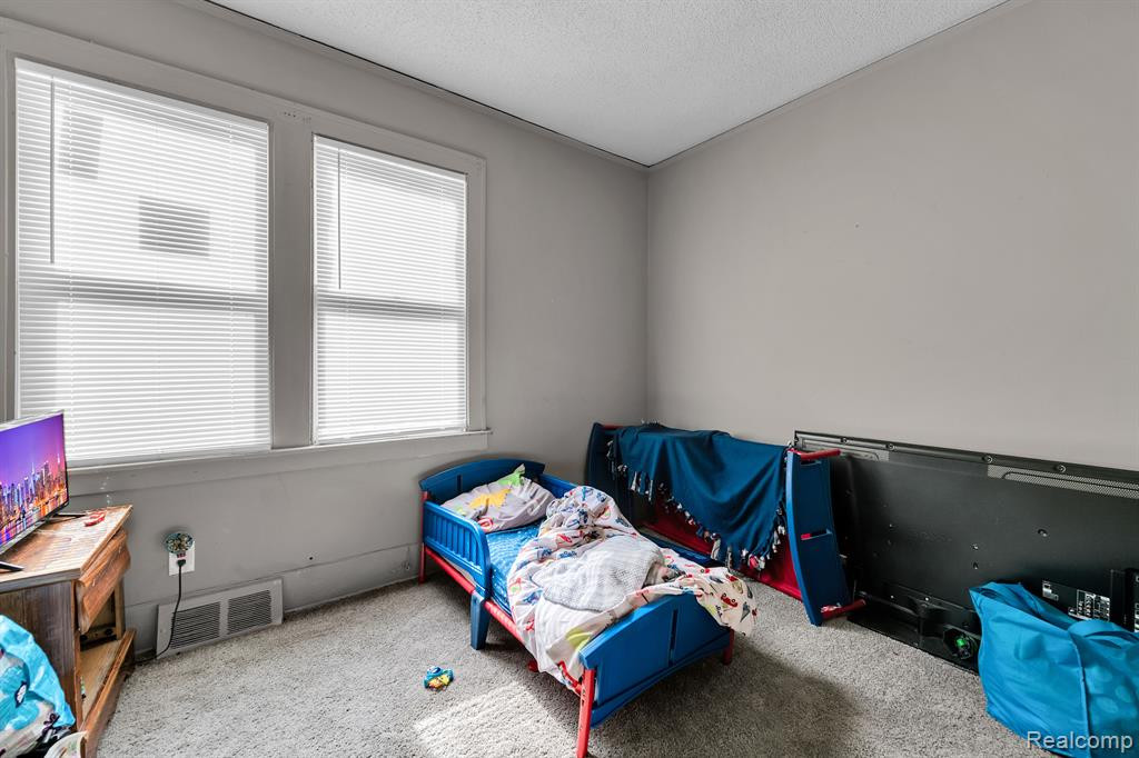 5061 HILLSBORO Street, Detroit, MI 48204 — Photo 20