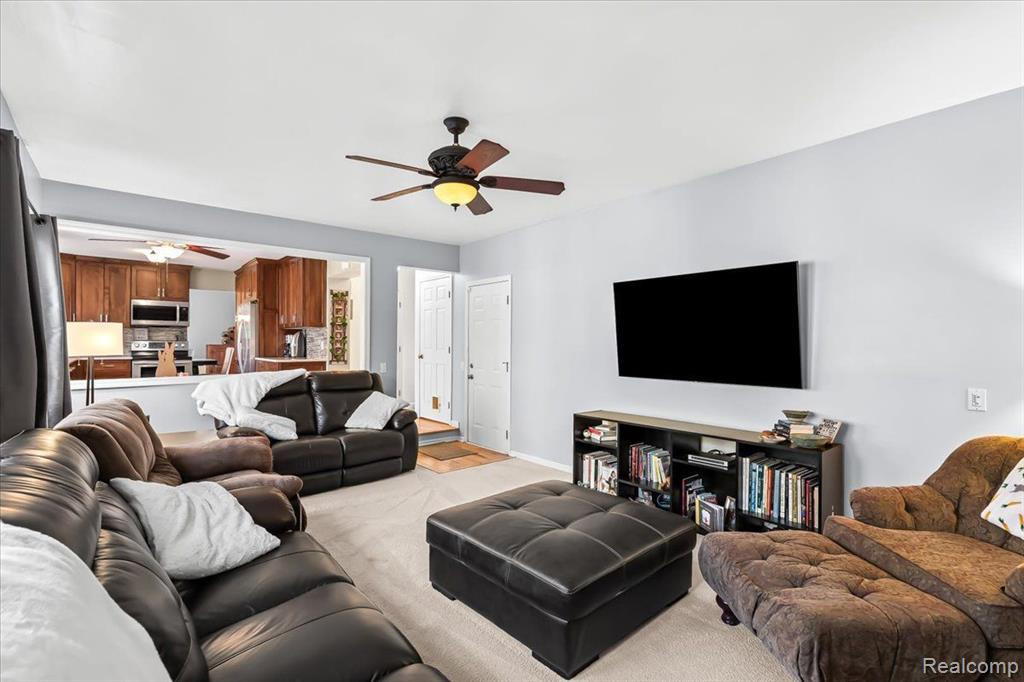45010 SALTZ Road, Canton, MI 48187 — Photo 14