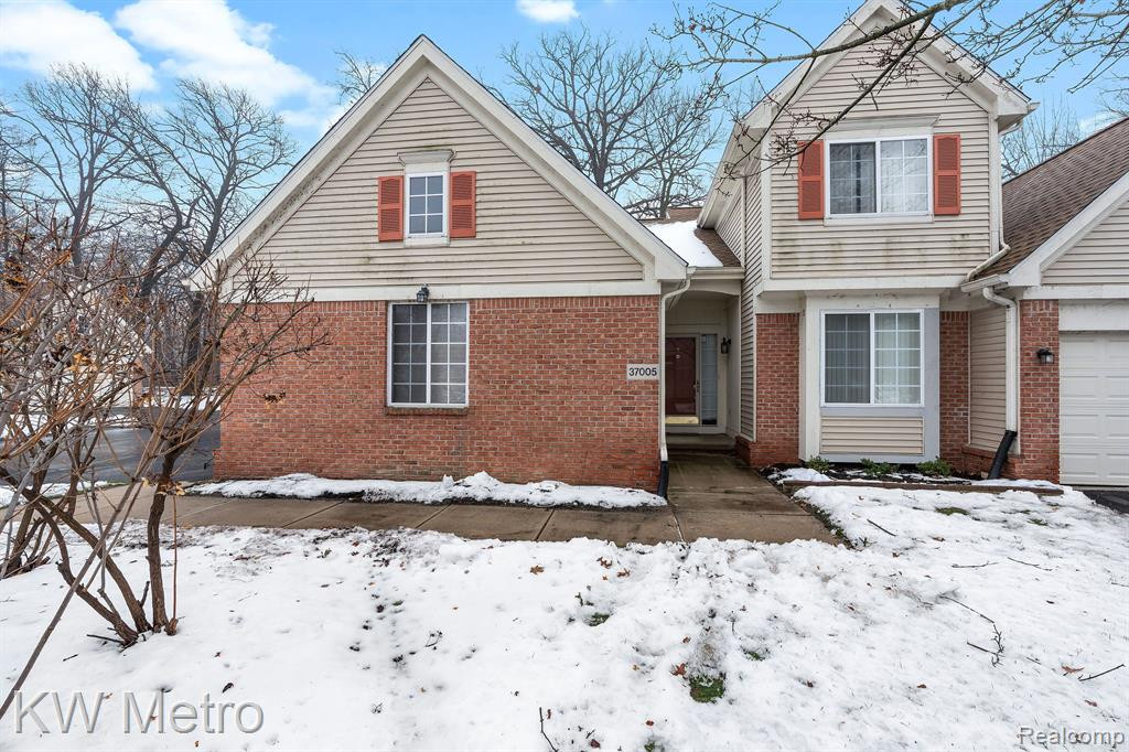 37005 AMHURST Drive, 47, Westland, MI — front exterior