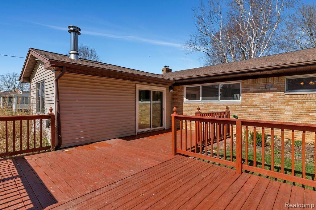 8106 WOODHALL Road, Birch Run, MI 48415 — Photo 30