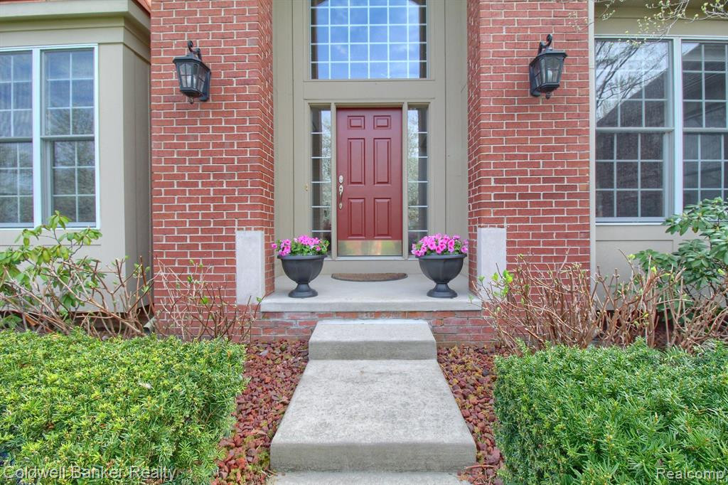 44407 WHITE PINE Circle W, Northville, MI 48168 — Photo 3