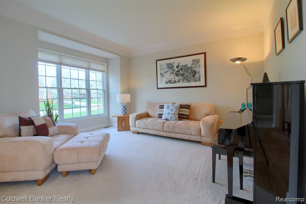 44407 WHITE PINE Circle W, Northville, MI 48168 — Photo 19