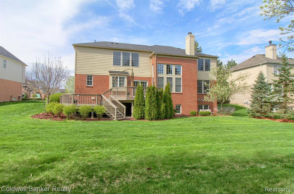 44407 WHITE PINE Circle W, Northville, MI 48168 — Photo 39