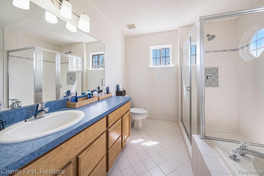 1402 AUSTON Lane, Chelsea, MI 48118 — Photo 22