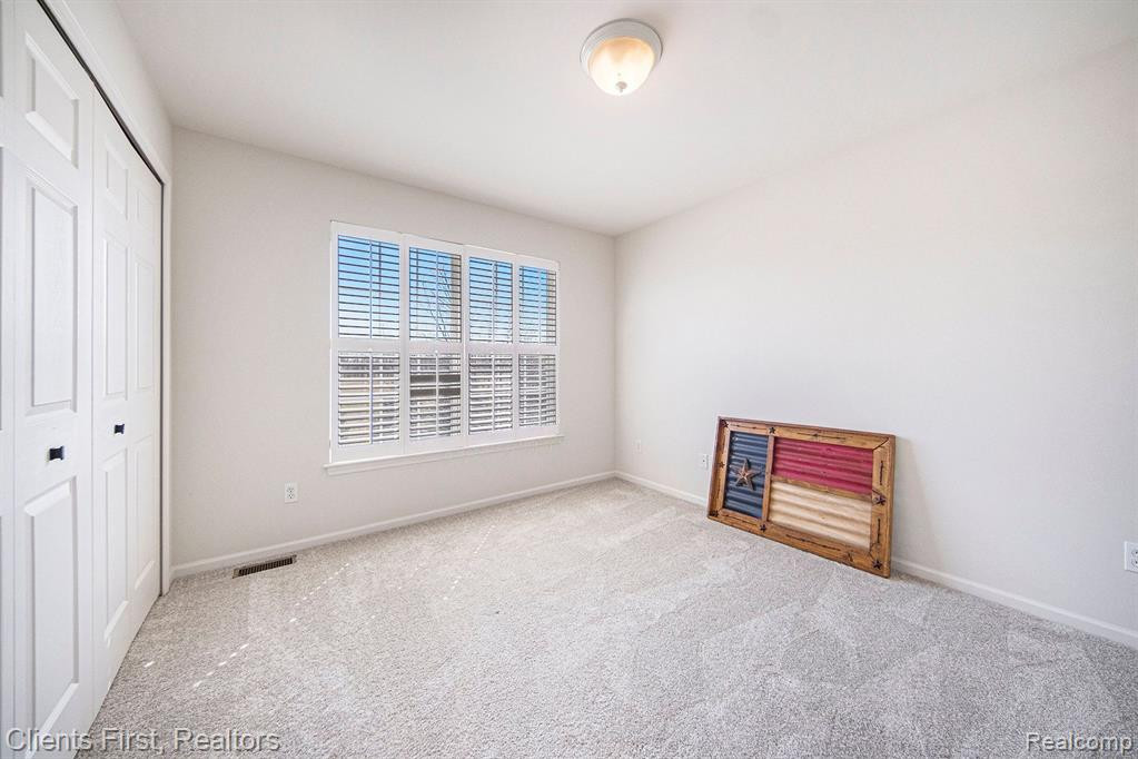 1402 AUSTON Lane, Chelsea, MI 48118 — Photo 24