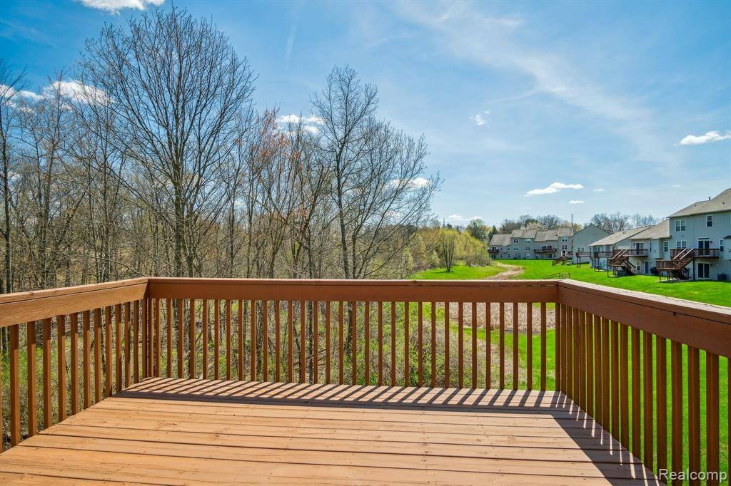 2615 KERRIA Drive, Howell, MI 48855 — Photo 12