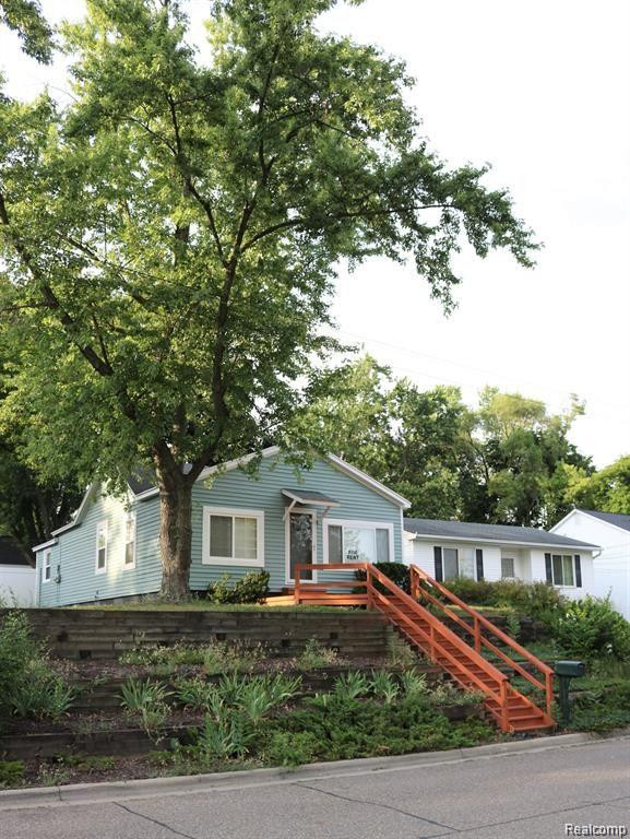 634 RENSHAW Street, Rochester, MI 48307 — front exterior