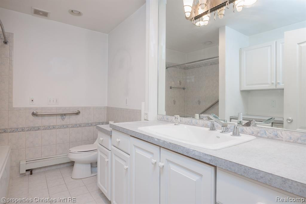 1201 ISLAND Drive, 101, Ann Arbor, MI 48105 — Photo 7