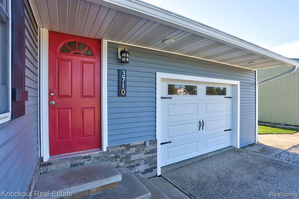 3710 N BEYER Road, Saginaw, MI 48601 — Photo 6