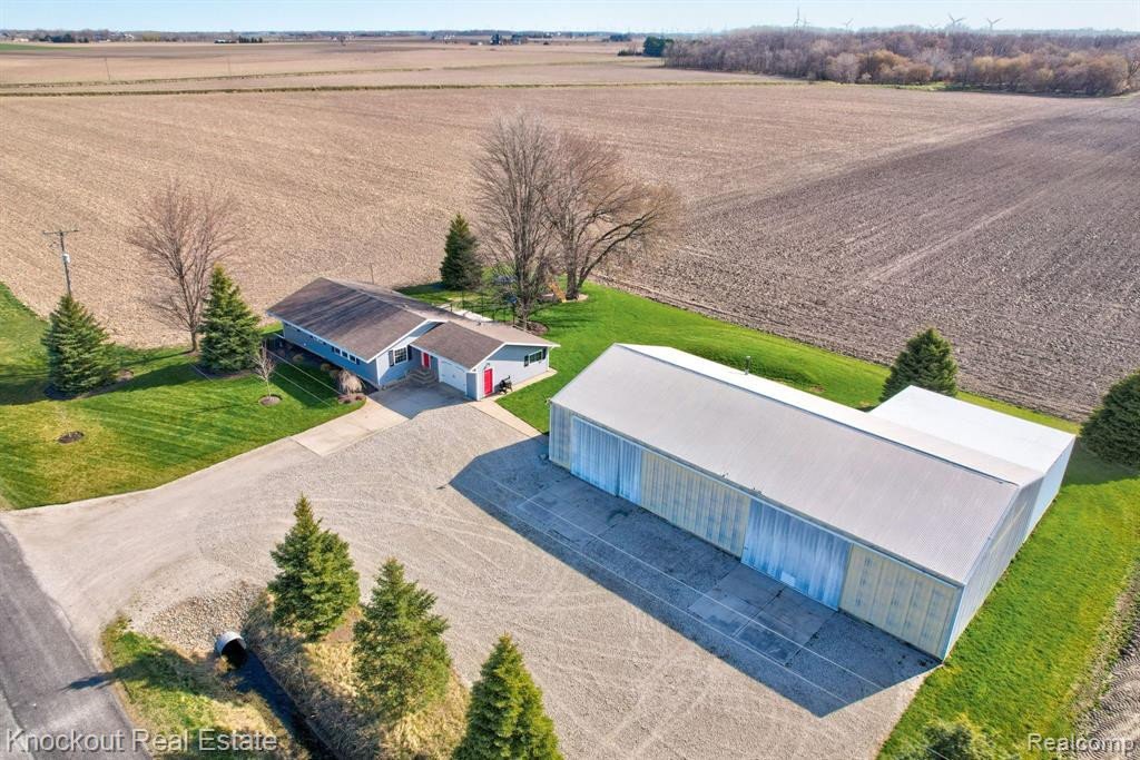 3710 N BEYER Road, Saginaw, MI 48601 — Photo 42