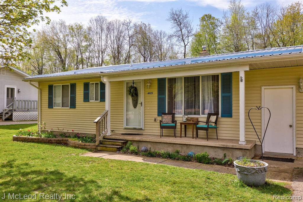 4925 WORTH Street, Millington, MI 48746 — Photo 4