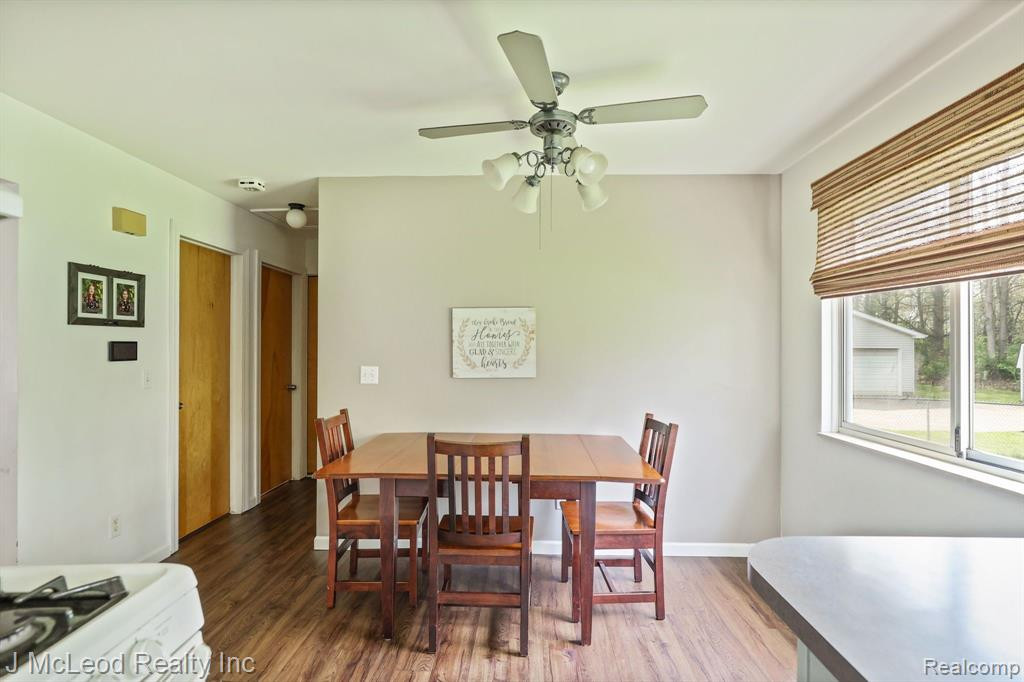 4925 WORTH Street, Millington, MI 48746 — Photo 17