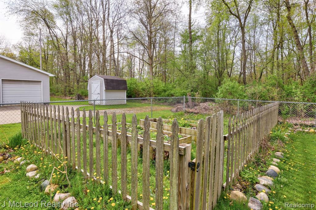 4925 WORTH Street, Millington, MI 48746 — Photo 31