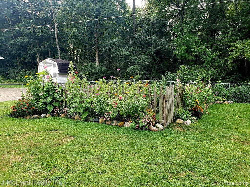 4925 WORTH Street, Millington, MI 48746 — Photo 33