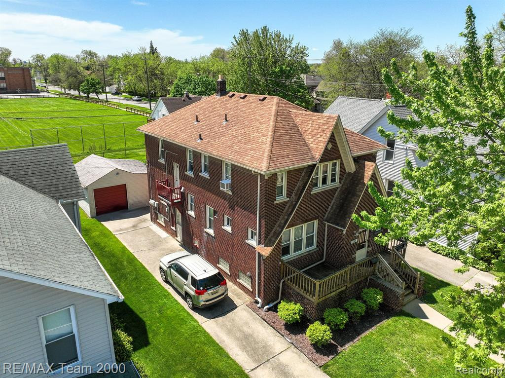 653 PINE Street, Wyandotte, MI 48192 — front exterior