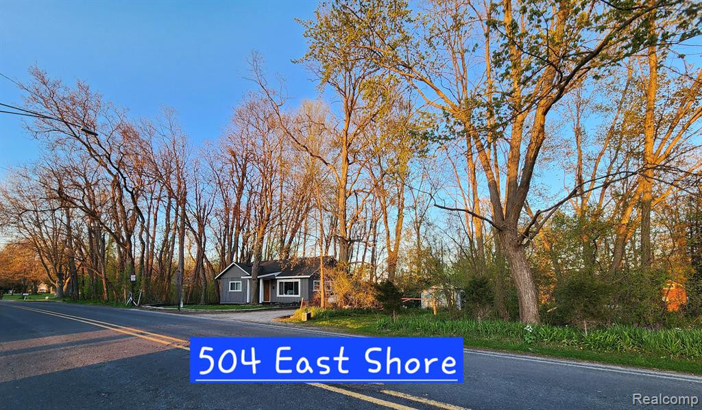 504 E SHORE Drive, Whitmore Lake, MI 48189 — Photo 7