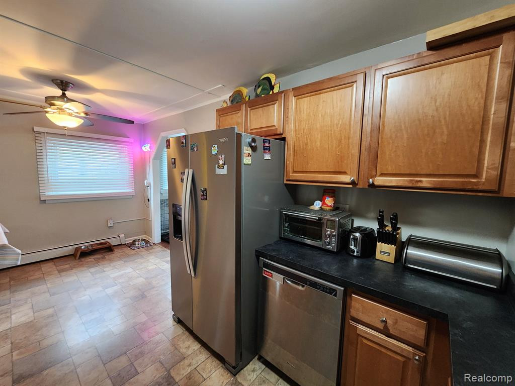504 E SHORE Drive, Whitmore Lake, MI 48189 — Photo 23