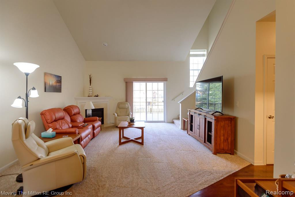 4009 FOREST BRIDGE Drive, Canton, MI 48188 — Photo 5