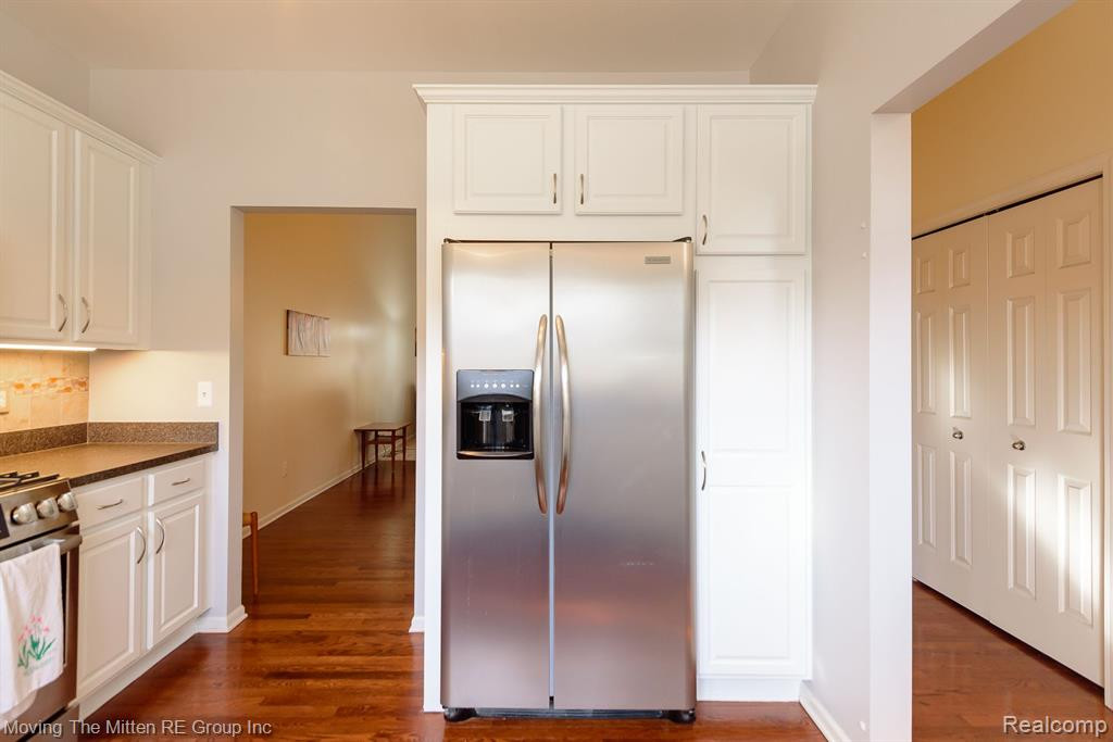 4009 FOREST BRIDGE Drive, Canton, MI 48188 — Photo 13