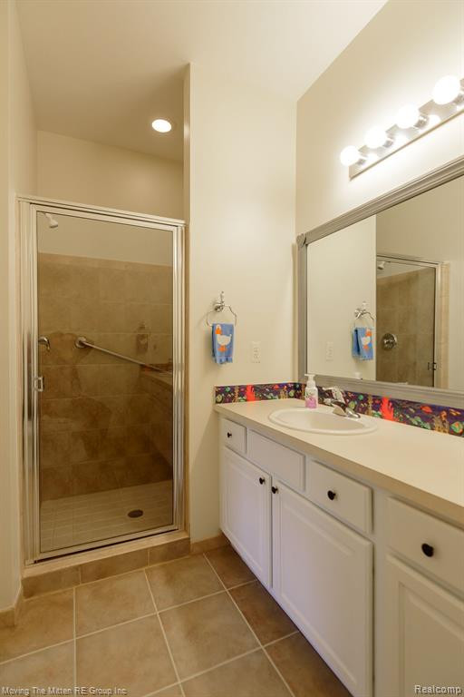 4009 FOREST BRIDGE Drive, Canton, MI 48188 — Photo 20